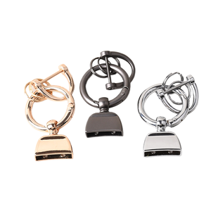 Zhicheng Aleación <span class=keywords><strong>de</strong></span> Zinc marca colgante accesorios multifuncional coche llavero Metal Hardware al por mayor - Product Image 1