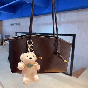 HECION Moda OOTD Lindo Oso de Peluche 2 Colores <span class=keywords><strong>Géminis</strong></span> Peluche Colgante Muñeca de Dibujos Animados Lindo Llavero de Oso de Peluche para Niña - Product Image 2