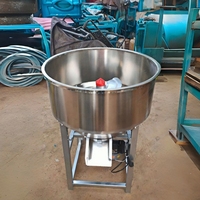 Mélangeur vertical en acier inoxydable pour poudre sèche, mélangeur d'aliments pour volailles, machine à mélanger la poudre, adapté à l'agriculture à petite échelle