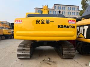 Importación de Japón: Excavadoras Usadas PC200-6, PC120-8 y PC130-8 en Buen Estado, Modelos 220-6 y 160-7 en Venta, Componentes Principales Incluidos - Product Image 3