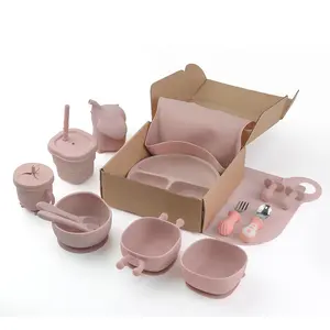 Professionnel Non toxique 7 pièces Snack tasse bavoir enfants plaque d'aspiration enfants enfant en bas âge bébé Silicone alimentation ensemble pour les enfants