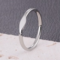 Cincin Tunangan Wanita yang Sederhana, Bergaya, Mewah, Serbaguna, dan Cocok untuk Pasangan.