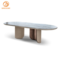 Ensembles de salle à manger en marbre de luxe italien moderne Tables à manger personnalisées pour appartements et hôtels Meubles de maison