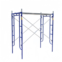 Échafaudage en acier Q235 de style industriel moderne, avec barres d'armature galvanisées, escaliers et équipements, haute résistance, capacité de charge de 700 kg, pour la construction