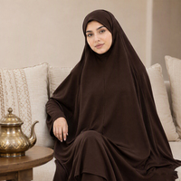Ensemble de prière complet marron foncé pour femmes musulmanes en Lyocell raffiné, style drapé élégant et gracieux, tenue de festival, style signature