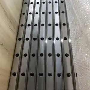 Fabricante Jaula de acero cromado CNC Guía de rodillos lineales Guía de rodillos cruzados de
