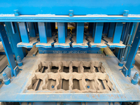 Moule à blocs pour l'industrie des machines à fabriquer des blocs, moule creux, moule plein et moule de pavé