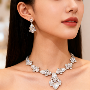 מעצבת תכשיטי יוקרה בהשראת תכשיטי יוקרה, סטים תליון יהלומים שרשראות עבור נשים סט חתונה כלה - Product Image 2