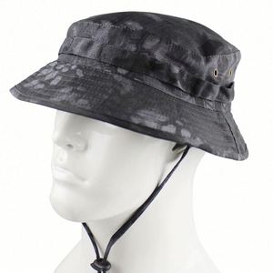 Chapeau Bob Brodé 3D Personnalisé en Gros d'Usine, Bord Étroit, Camouflage Noir, 100% Coton, Unisexe, pour l'Été, le Safari, le Ski et les Voyages - Product Image 4