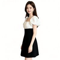 Robe Courte Femme à Col Carré et Manches Bouffantes, Color Block, Taille Haute, Coupe Trapèze, Robe de Soirée Courte, Robe Skater