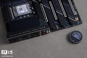 Placa Base M AXSUN MS-iCraft Z890 Pacific ATX, Pantalla LED de 3.4 Pulgadas, DDR5 8800MHz(OC), Wi-Fi 7, USB4, Para CPU Intel de 14ª/15ª Generación - Product Image 3