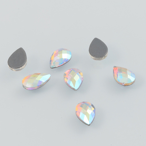 Grands strass en forme de goutte d'eau transparents à coller sur les vêtements, à dos plat, pour artisanat - Product Image 1