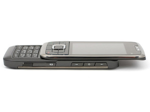 <span class=keywords><strong>Téléphone</strong></span> Mobile GSM-FIX E66 GSM 3G Écran 2.4'' WiFi 3.15MP Radio Coulissant avec Clavier Russe et OS Symbian - Product Image 4