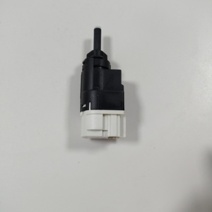 253206170R Interrupteur de feu stop pour <span class=keywords><strong>Renault</strong></span> Clio Twingo Clio Modus Vel Satis Espace Mk4 Thalia Captur 2010 - Product Image 4