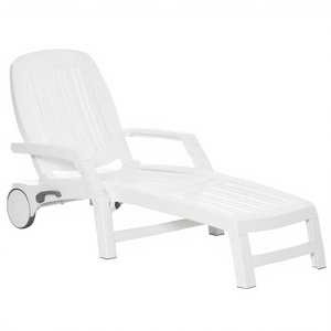 Silla Tumbona Plegable de Plástico Blanca Moderna para Exteriores, para Playa, con Comodidad Portátil - Product Image 2