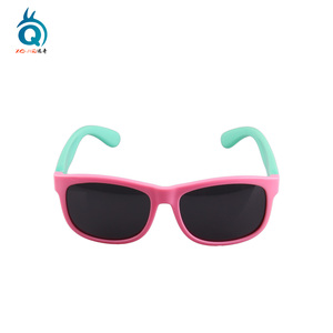 2019 <span class=keywords><strong>niños</strong></span> <span class=keywords><strong>gafas</strong></span> <span class=keywords><strong>de</strong></span> <span class=keywords><strong>sol</strong></span> <span class=keywords><strong>de</strong></span> Marco colorido uv400 <span class=keywords><strong>gafas</strong></span> <span class=keywords><strong>de</strong></span> <span class=keywords><strong>sol</strong></span> <span class=keywords><strong>para</strong></span> <span class=keywords><strong>niños</strong></span> - Product Image 1