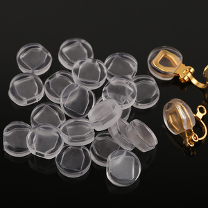 Almohadillas transparentes de plástico para pendientes de clip, 9 mm x 6 mm, a prueba de dolor, antideslizantes, diseño invisible - Product Image 2