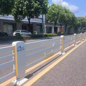 Barrera <span class=keywords><strong>de</strong></span> Tráfico Moderna y Contemporánea Personalizada, Vallas <span class=keywords><strong>de</strong></span> Acero Galvanizado, Barandillas, Barrera <span class=keywords><strong>de</strong></span> Tráfico con Reflectores <span class=keywords><strong>de</strong></span> Grado Diamante, Garantía <span class=keywords><strong>de</strong></span> 3 Años - Product Image 1