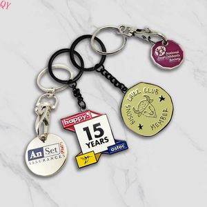 Llavero vintage de metal duro negro con diseño de dibujos animados, aleación de zinc, esmalte suave personalizado de anime, - Product Image 1