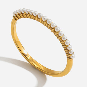 Anillo de Perlas con Baño de Oro de 18K, Acero Inoxidable, Engaste de Canal, Diseño Geométrico, Unisex, Uso Diario, JDR0310002-7 - Product Image 1