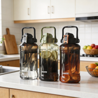 Bouteille d'eau de sport portable Longstar de haute qualité, sans BPA, sans danger pour les aliments, design minimaliste créatif, gobelet de voyage à boire directement, 2/2,5 L