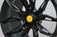 MN Forged kustom Split berbicara Pusat kunci roda untuk Ferrari SF90 F8