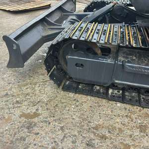 Miniexcavadora de orugas SANY 75C usada en buen estado de alta calidad a la venta en Shanghai - Product Image 4