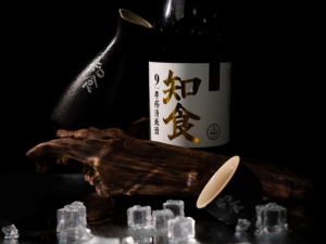 Vino de Arroz Xiaogan 708ml 9% de Alcohol Etiqueta Limpia Elaborado Naturalmente Venta al por Mayor Tiendas de Comestibles Asiáticas Restaurantes - Product Image 5
