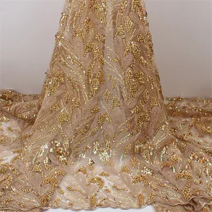 アフリカのウェディングドレスのための最新デザインの高級スパンコールファッションメッシュゴールド刺Embroideryレース生地
