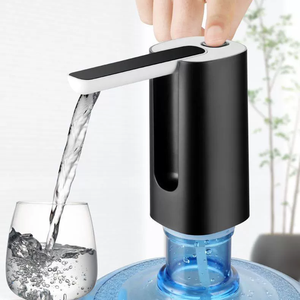 <span class=keywords><strong>Pompe</strong></span> à <span class=keywords><strong>eau</strong></span> <span class=keywords><strong>manuelle</strong></span> portable pour le <span class=keywords><strong>camping</strong></span>, le transport de liquides marins, design léger, livraison rapide - Product Image 2