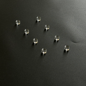 맞춤형 직경 0.5-700mm 광학 유리 사파이어 윈도우 및 프리즘 OEM 사양에 따라 연마 - Product Image 1