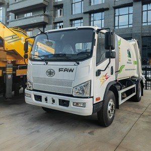 Camion de collecte des déchets à compression Faw 8CBM, camion compacteur de recyclage, camion collecteur de déchets - Product Image 1