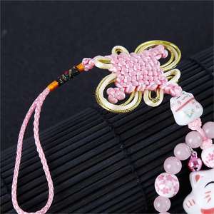 Fournisseur de pièces pendentifs de <span class=keywords><strong>voiture</strong></span> Lucky Cat céramique <span class=keywords><strong>maneki</strong></span> <span class=keywords><strong>neko</strong></span> cristal ornements suspendus de <span class=keywords><strong>voiture</strong></span> avec noeud chinois pour cadeau d'ami - Product Image 6