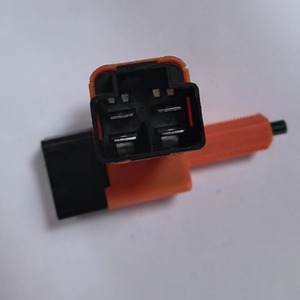 Interruptor de luz de freno Subaru 83311CA001 83311CA000, repuesto para reparación de interruptores de automóviles - Product Image 3