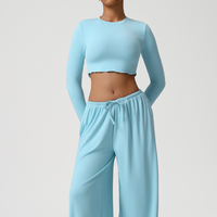 Ensemble de yoga deux pièces pour femme : haut court à manches longues et pantalon large taille haute avec cordon de serrage et poches – Tenue athleisure et de sport décontractée