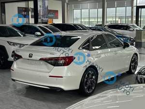 สำหรับรถยนต์ซีวิค รุ่นปี 2023 คุณสมบัติขั้นสูง ดีไซน์กะทัดรัด ประหยัดน้ำมัน รถซีดานสมัยใหม่ - Product Image 4