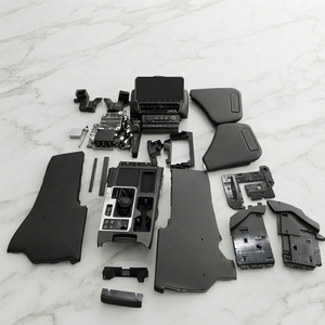 Kit di aggiornamento interni da LC120 GX470 a LC250 con schermo intelligente, bocchette dell'aria, leva del <span class=keywords><strong>cambio</strong></span> e freno a mano elettrico - Product Image 1