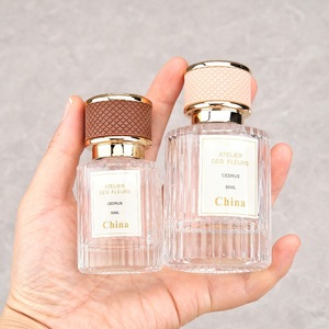Flacon de <span class=keywords><strong>parfum</strong></span> en verre premium de 30 ml et 50 ml, vaporisateur de voyage portable avec design rayé, anti-fuite, bouchon à vis, contenant vide - Product Image 6