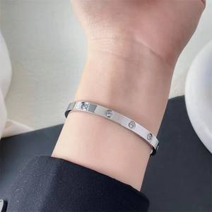 Superventas de Moda, Pulsera de Acero Inoxidable con Circonita Microincrustada, Joyería chapada en Oro de 18K PVD, Regalo para Parejas - Product Image 6