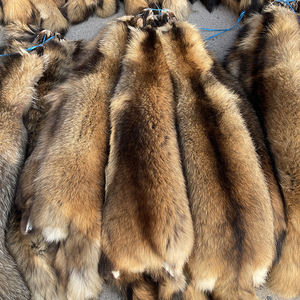 Pelli di Volpe Bianca all'Ingrosso per Abbigliamento Femminile, Pelliccia di Volpe Rossa in Vendita, Pelli di Volpe Argentata di Alta Qualità per Artigianato Fai-da-Te - Product Image 6