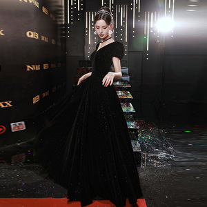 Black Velvet Evening Gown V-neck Ball Gown Natural Waist Solid Color Elegant One-piece Adult Formal Wear - Product Image 2