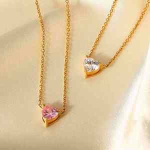 Collar con Colgante de Corazón de Circonia Cúbica Colorida para Mujer, Chapado en Oro de 21K, Acero Inoxidable Resistente al Deslustre, Joyería para Aniversario - Product Image 3