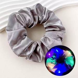 Meilleures ventes transfrontalières : Chouchou lumineux LED multicolore en polyester pour boîte de nuit, élégant pour femme de bureau en intérieur - Product Image 5