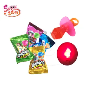 Fabricantes de doces OEM Brinquedo de luz doce Anel de diamante Brinquedo mágico Pop Candy Pirulitos