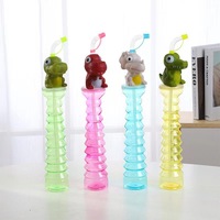 Gobelets à boire de 12 oz, gobelets à slushy en forme de spirale, bouteilles avec pailles et couvercles, motifs Père Noël, sapin, cerf/animal pour jus