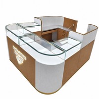 Vitrine de présentation de bijoux de luxe peinte sur mesure, blanche/dorée, avec éclairage LED, forme trapézoïdale, YIZHAN YZ-90, pour boutiques et salles d'exposition
