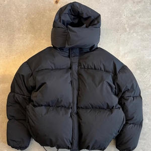 Chaqueta Acolchada Impermeable con Forro Cálido, Estilo Holgado y Corto, Personalizable al por Mayor - Product Image 1