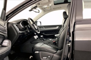 <span class=keywords><strong>Auto</strong></span> usata economica 2022 <span class=keywords><strong>MG</strong></span> RX8 BLACK EDITION SUV pronta per la spedizione - Product Image 2