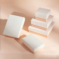 Coffret Cadeau de Luxe Portable Écologique Réutilisable pour Bijoux – Boîte Rigide en Carton avec Couvercle et Base, Insert Souple, Finition Mate pour Colliers et Bagues