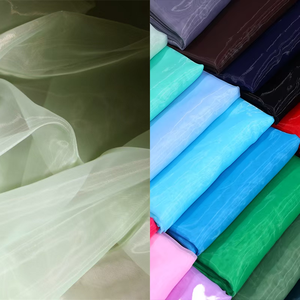 फोटो शादी की सजावट और ब्राइडल घूंघट कपड़े के लिए कढ़ाई के साथ नरम और थोड़ा कठोर टुले हेडपीस 100% - Product Image 1